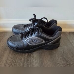 Easy Spirit Black Women's Walking Tennis Shoes Sneakers sz. 8